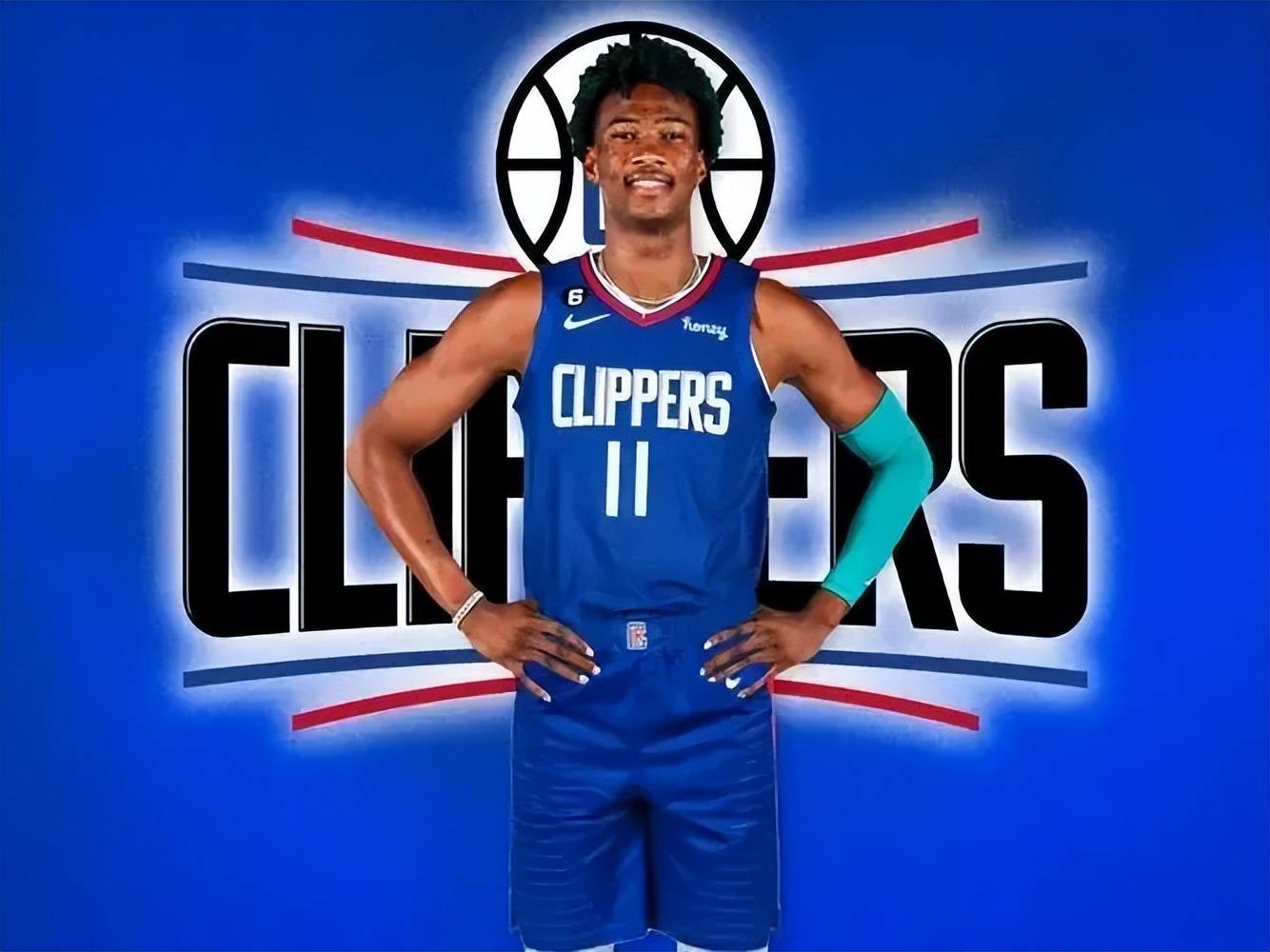 九游包含华盛顿奇才训练开放日，集结日刷新队史纪录引欢呼，NBA季后赛在即，更衣室氛围转暖的词条