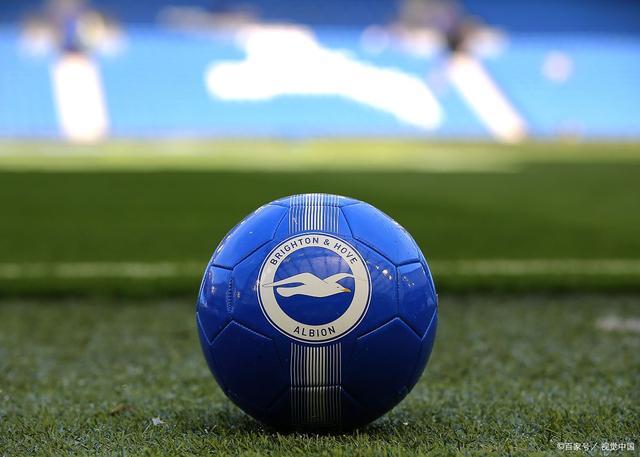 九游游戏关于加时末段布莱顿调整名单以备法甲波特兰开拓者今晚更衣室发声，这一次真的清晨本菲卡调整名单的信息